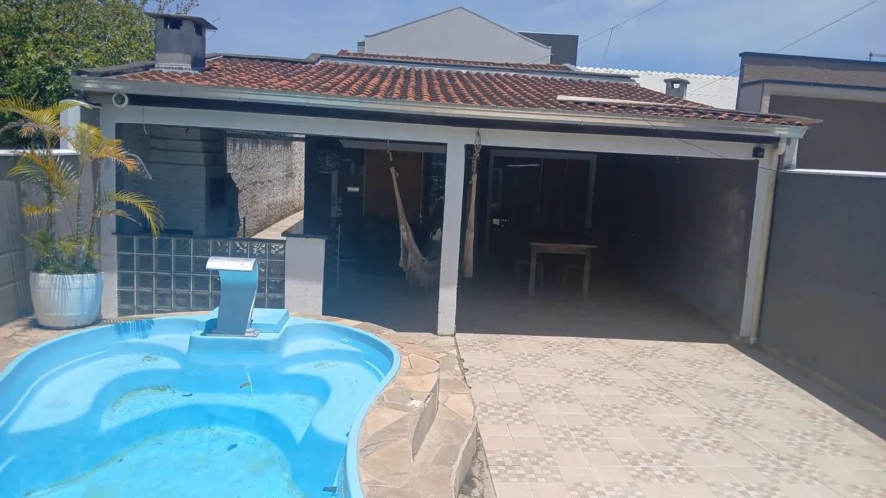 Alugo casa com piscina ano novo e natal guaratuba coroados  - Foto 3