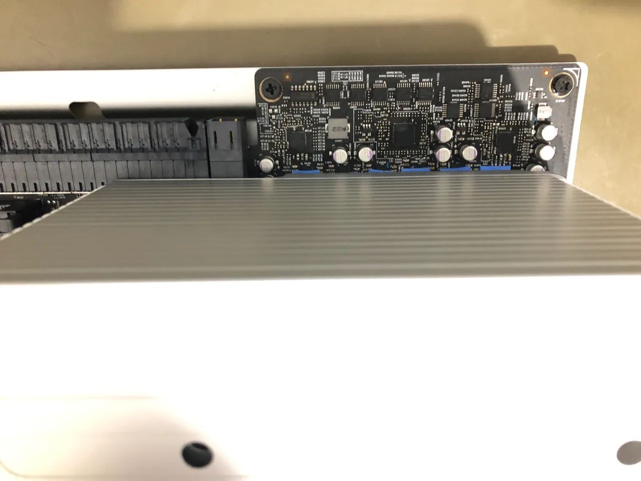 CPU Tray Mac Pro 5,1 Mid 2012 - Peças de Hardware - Ferroviário