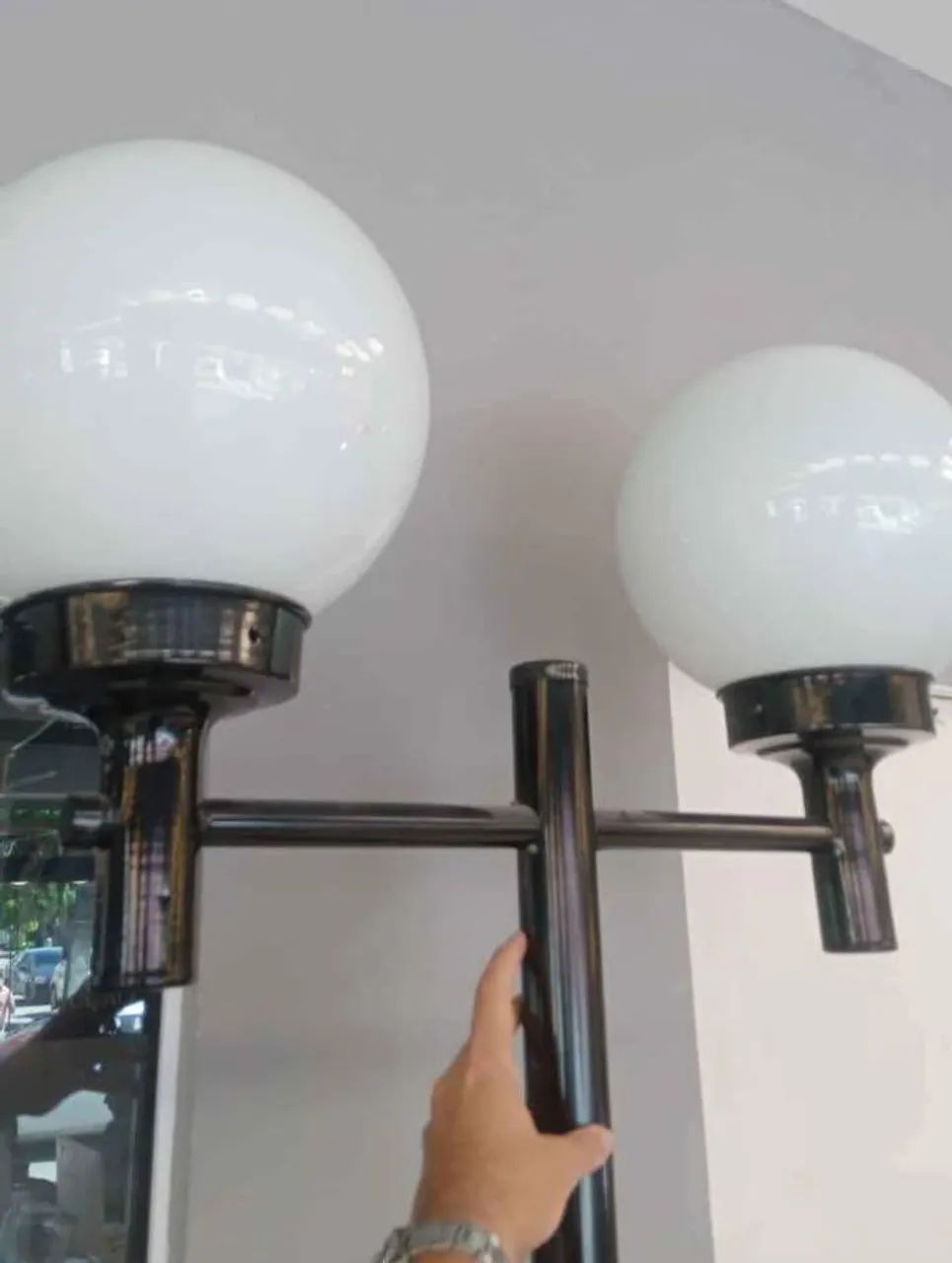 Poste de jardim com 2 globo - Foto 5