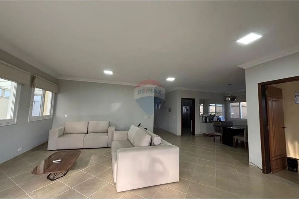 Casa com 4 suítes para locação no Golf Village - Granja Viana - Foto 2