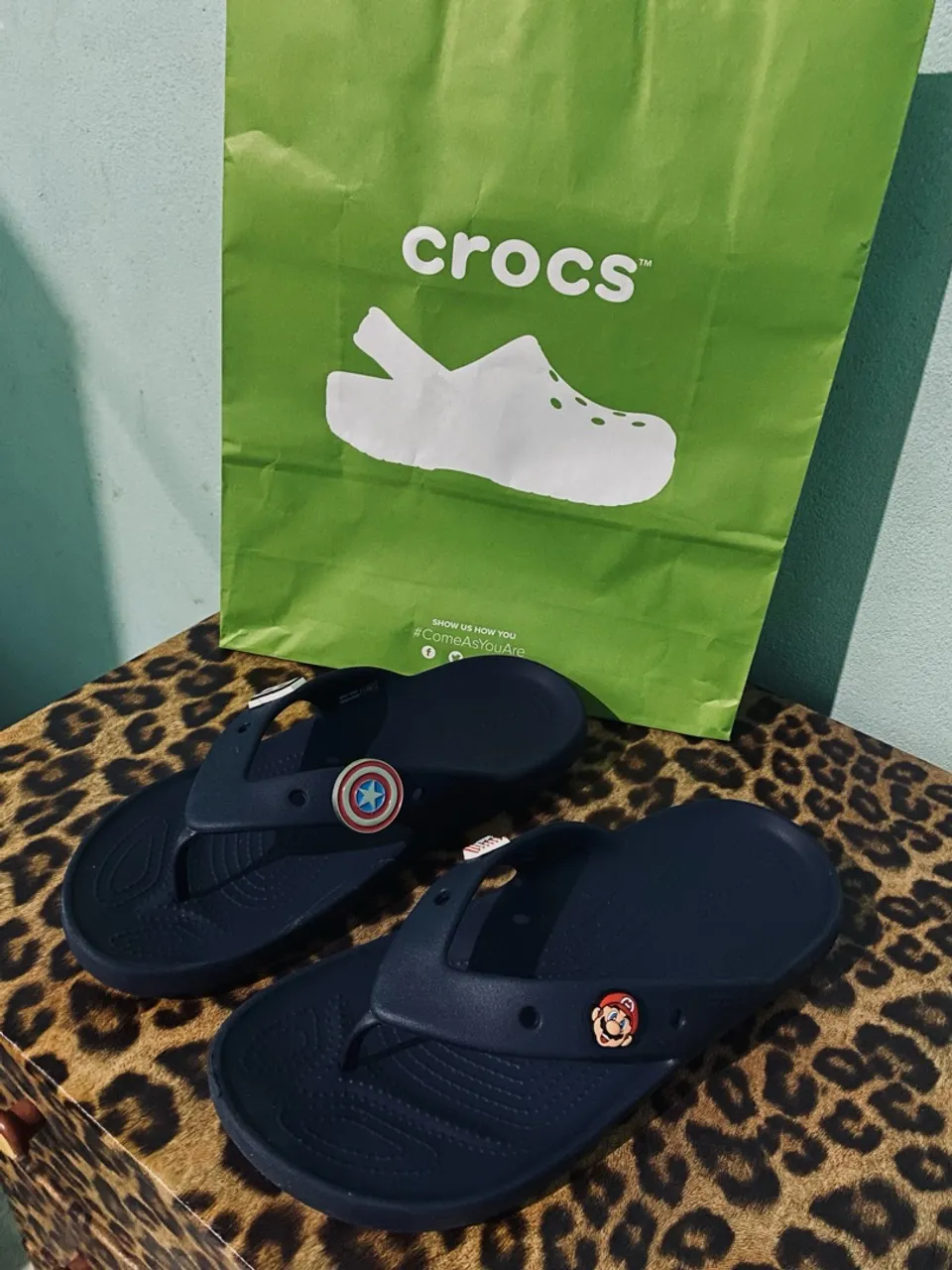 Sandálias Crocs - Azul com Acessórios