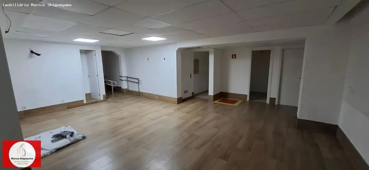 Loja para Locação em Salvador, Ondina, 4 banheiros, 4 vagas