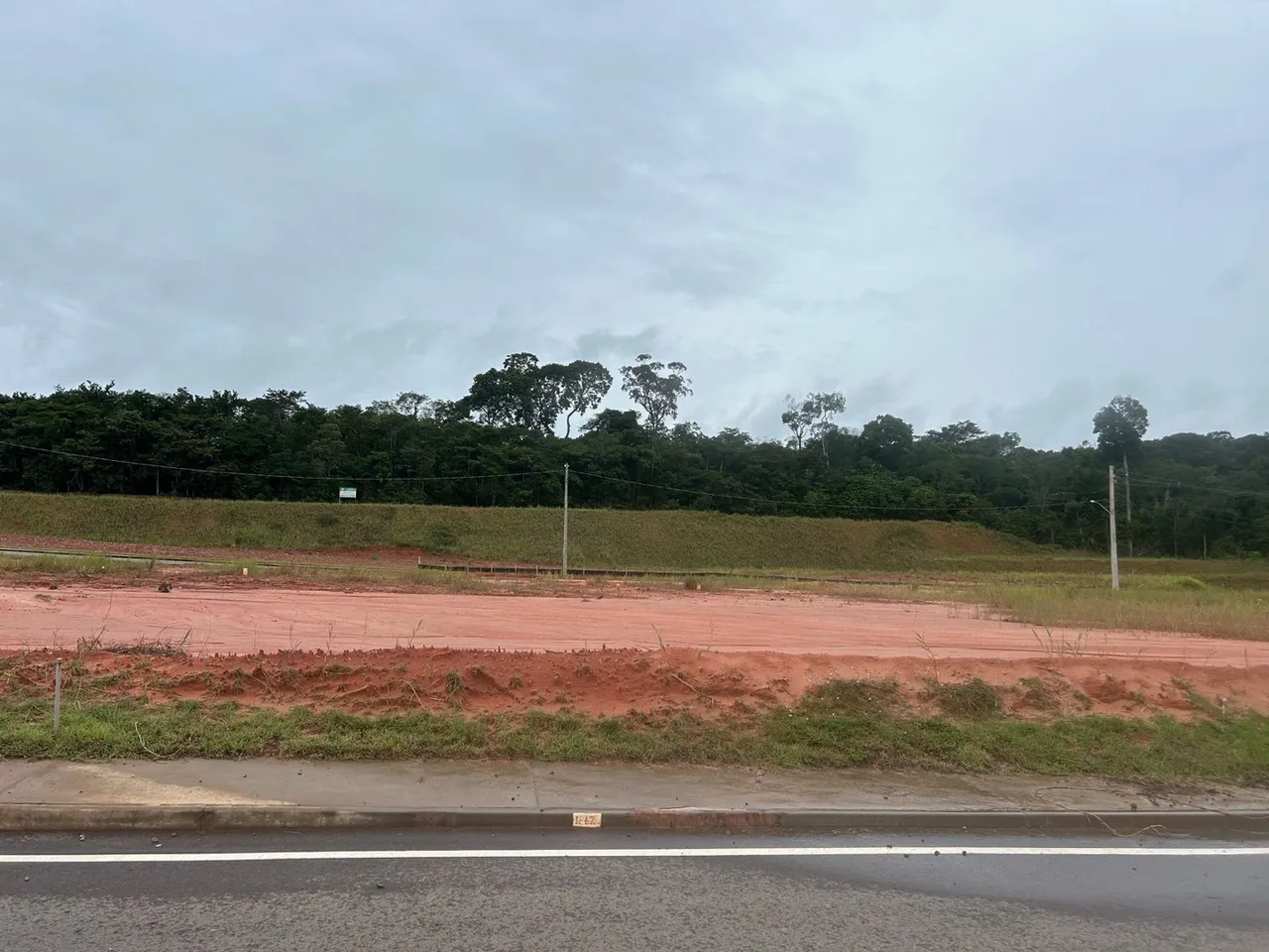 Caminho das marinas 2 - Vendo ou troco Terreno Av. Turismo - oportunidade!
