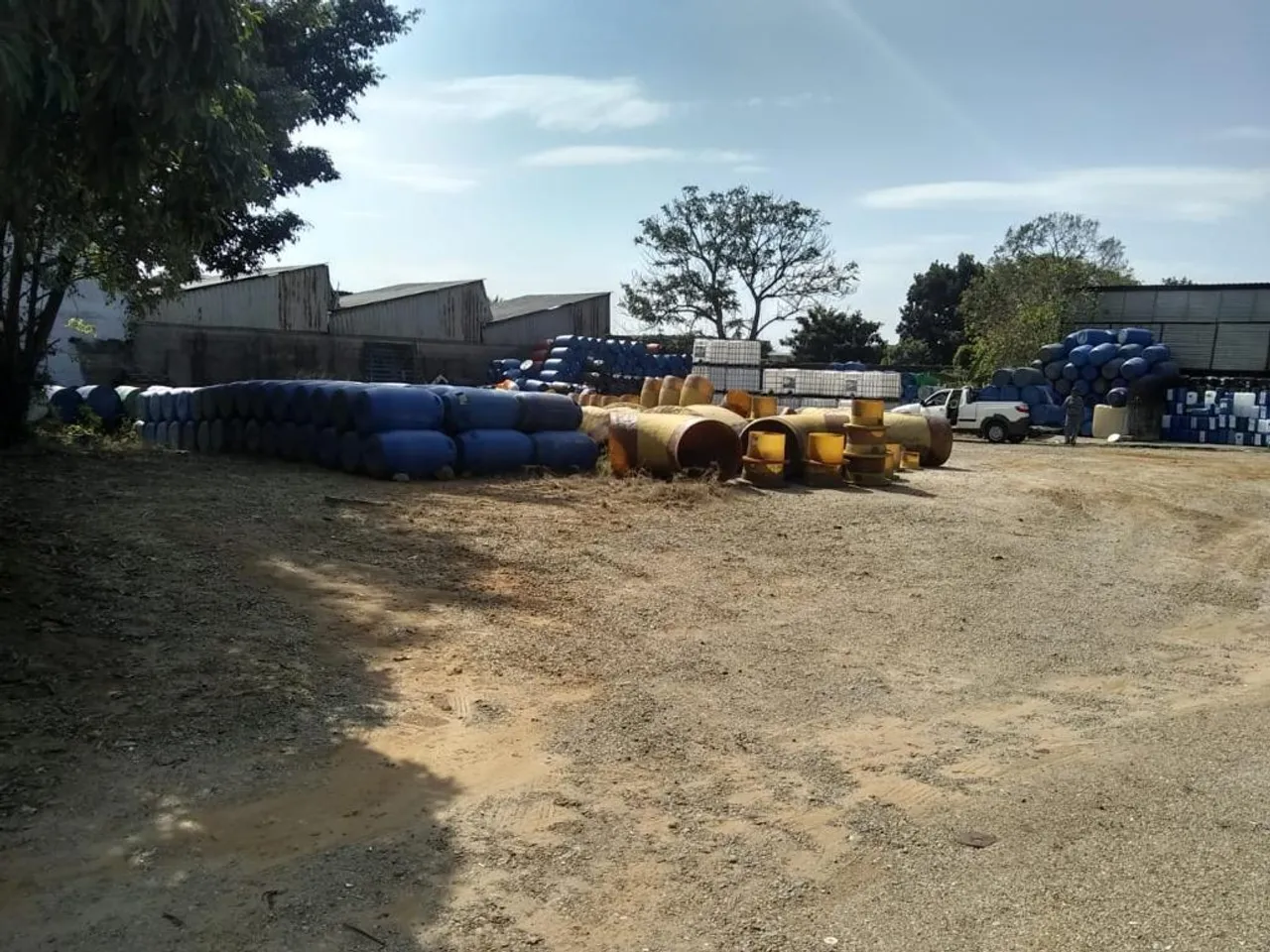 Terreno para alugar, 600 m² por R$ 9.207,88/mês - Vila Figueira - Suzano/SP