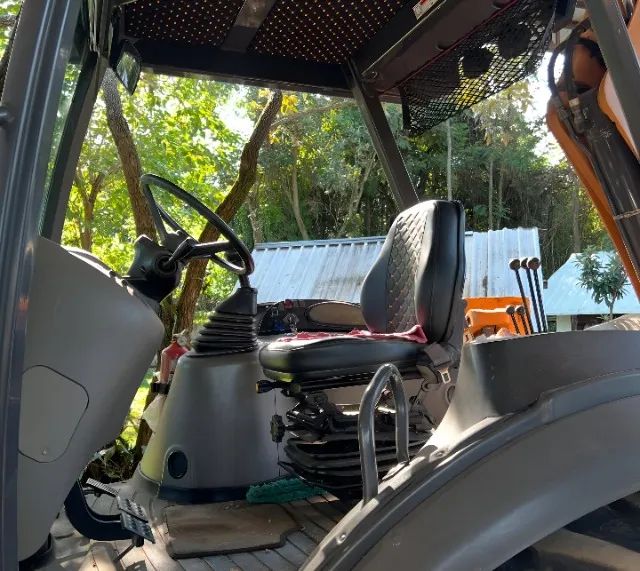 Retroescavadeira Case 580n 4x4 ano 2014 - Foto 6