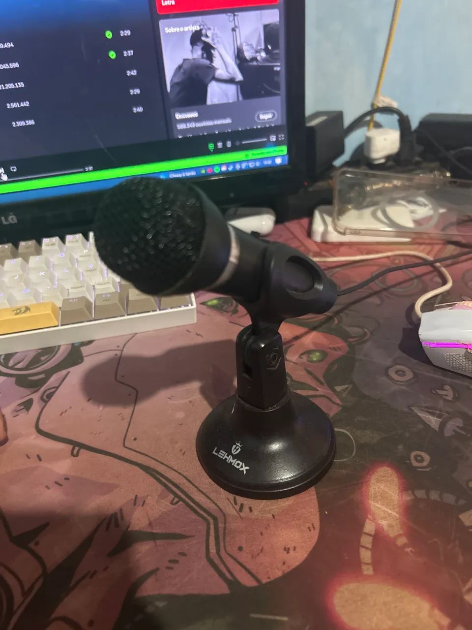 Microfone de mesa64292068226178120