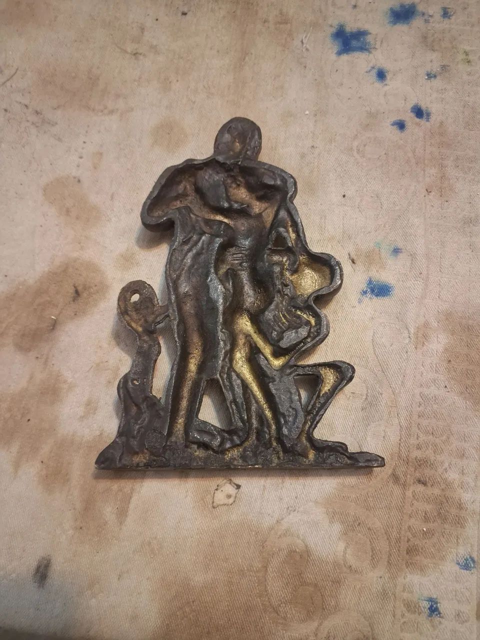 Estatueta de bronze maciço  antiguidade   - Foto 2