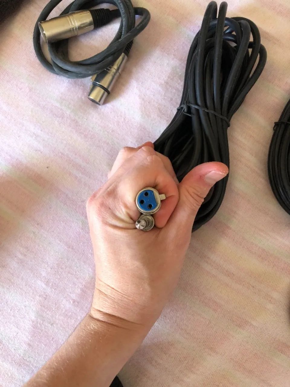 Cabo de Áudio Profissional XLR Fêmea / P10 Macho (Nunca Usado!)