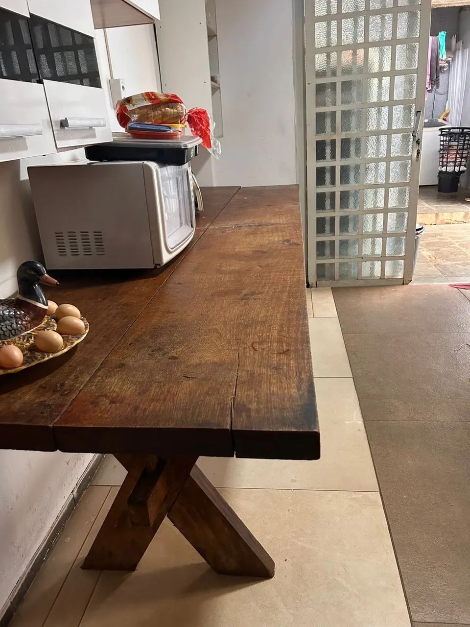 Mesa de madeira.