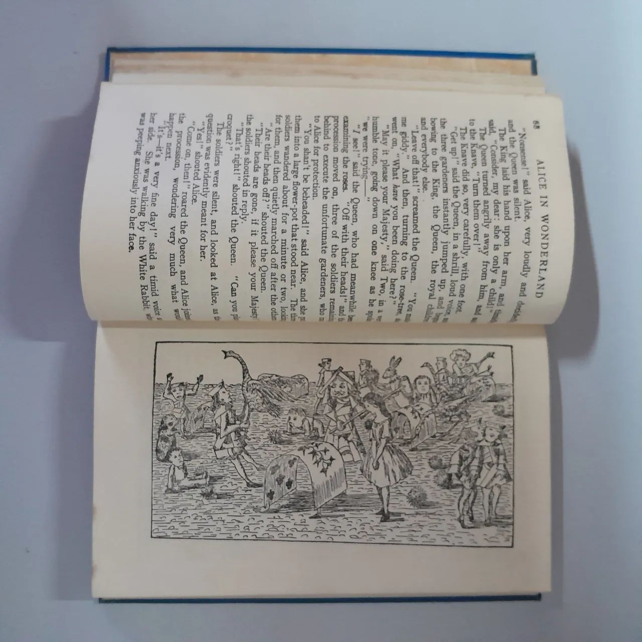 Livro raro de Alice no País das Maravilhas de 1949 com ilustrações do autor - Foto 5