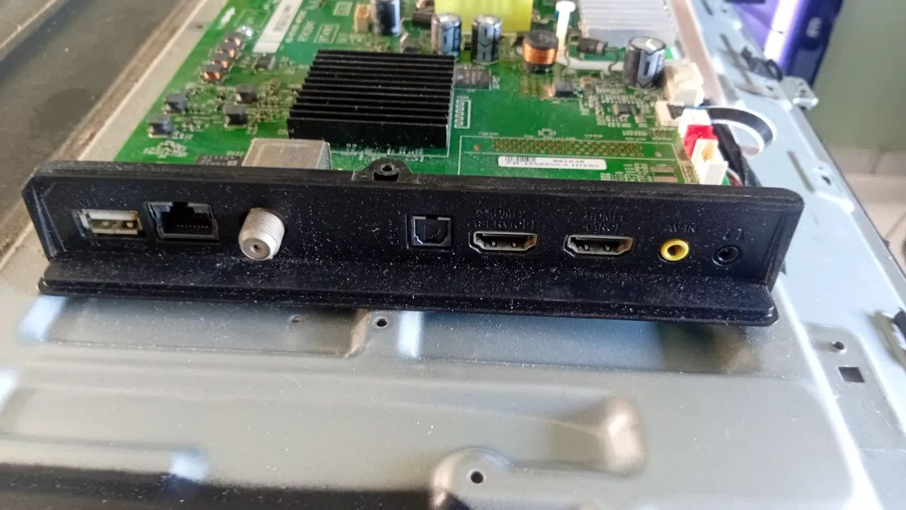 PLACA PRINCIPAL TV TCL 43S6500FS - Foto 2
