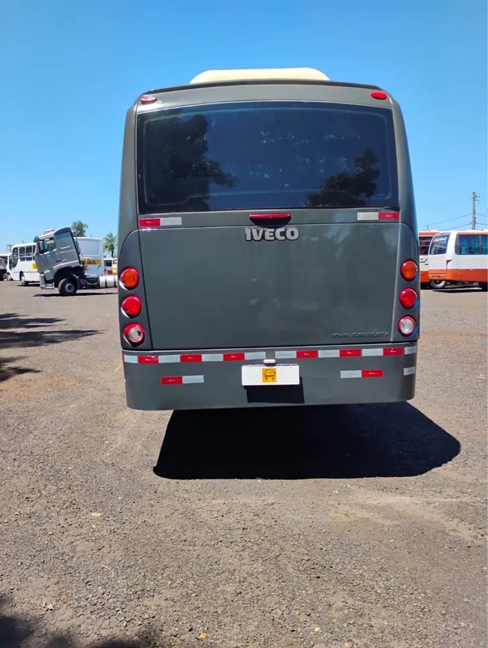 Micro ônibus 2014 executivo  - Foto 4