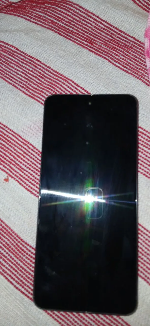 Vende -se Realme C75