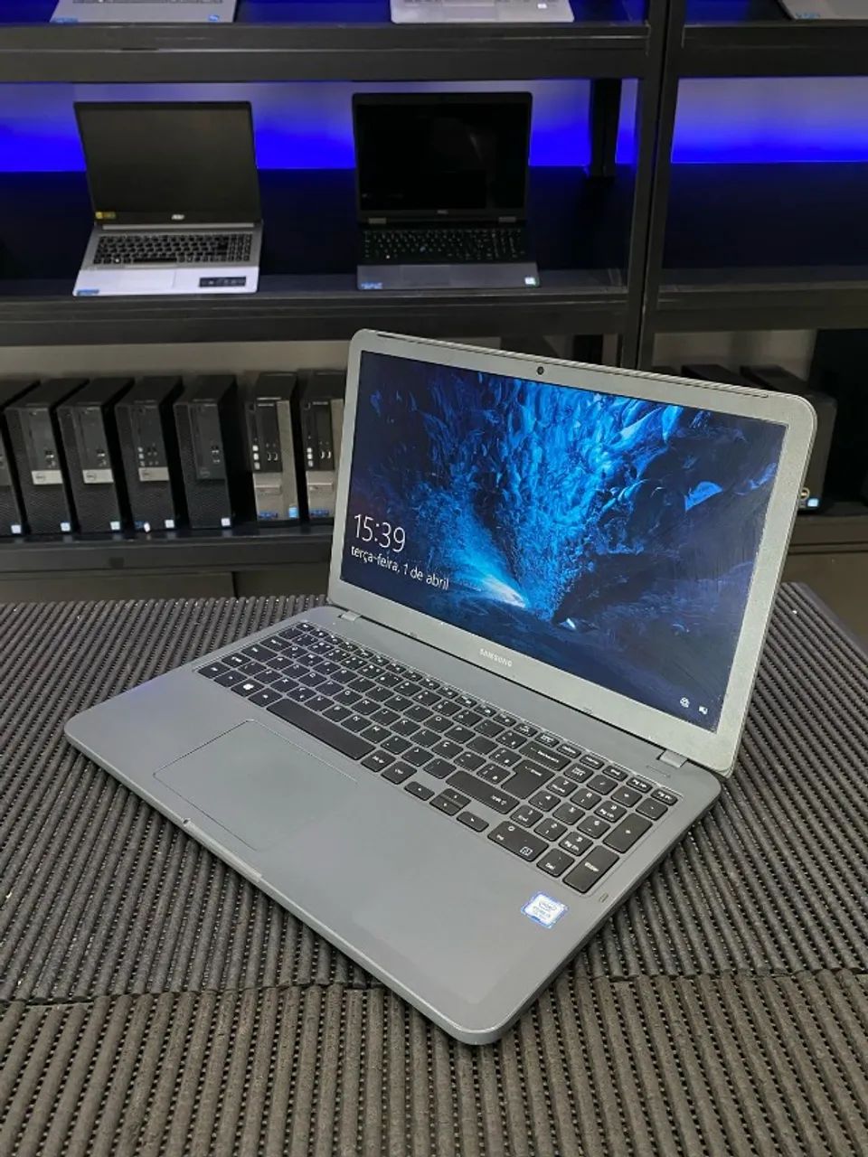 Notebook Samsung NP350XAA Core I3 7ª Ger 256Gb SSD 8Gb DDR4 Tela 15.6" - Foto 2