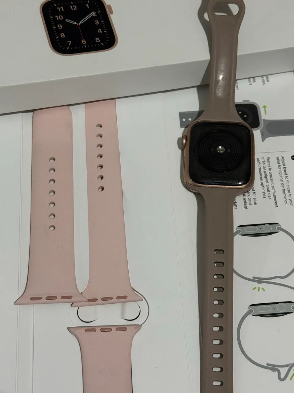 Relógio Apple Watch SE Gold 44mm rose - Foto 2