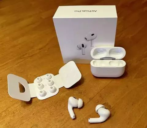 AirPods Pro 2 - Foto 2