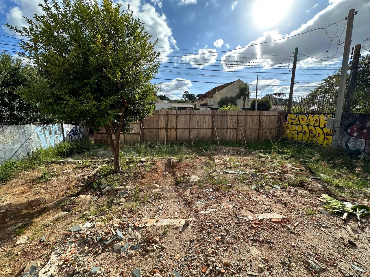 Terreno no centro cívico