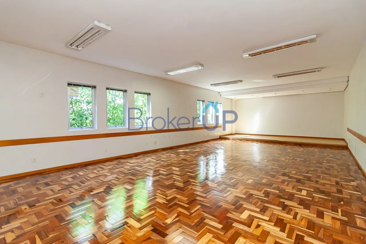 Prédio Inteiro em Farroupilha - Porto Alegre, RS