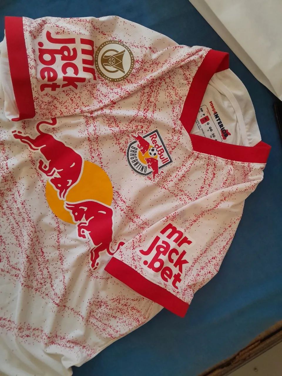Camisa de Futebol Red Bull Bragantino - Tamanho M - Foto 2