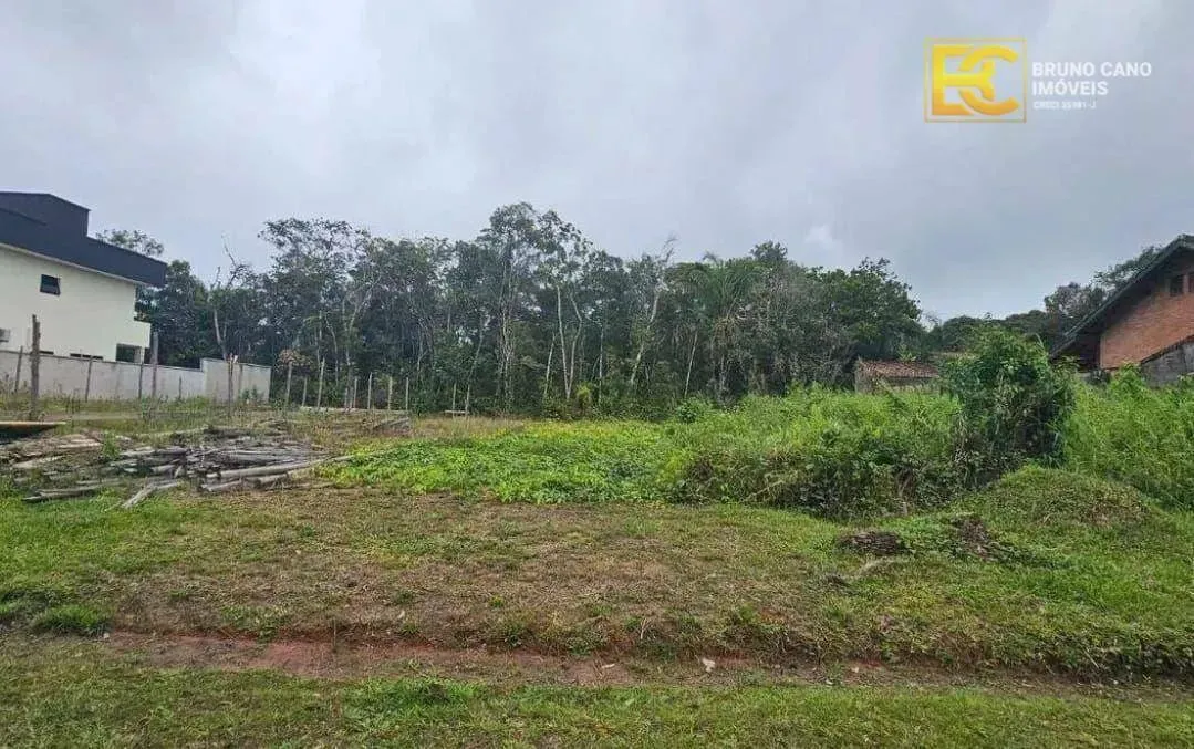 Terreno em condomínio fechado com projeto aprovado, Residencial São Luiz em Peruíbe/SP