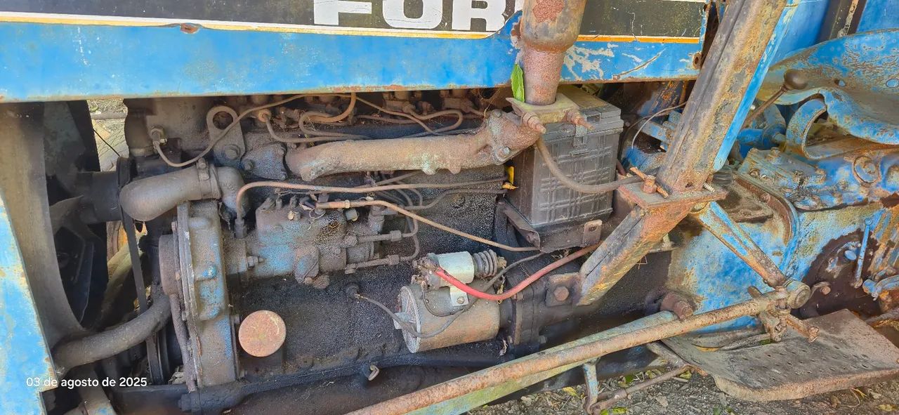 Trator 8 BR Ford - Foto 2
