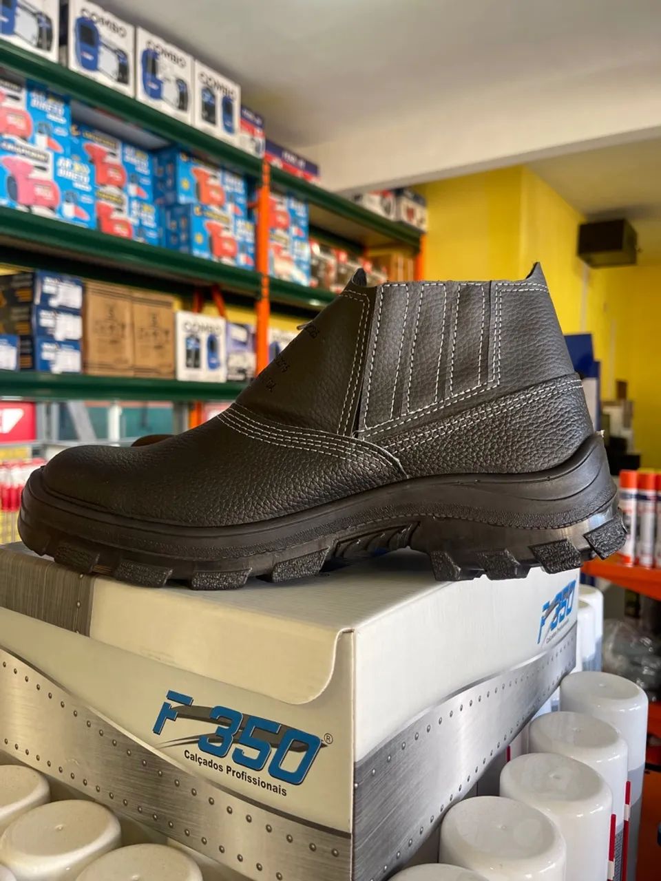 Bota de Segurança F-350 - Conforto e Proteção - Foto 2