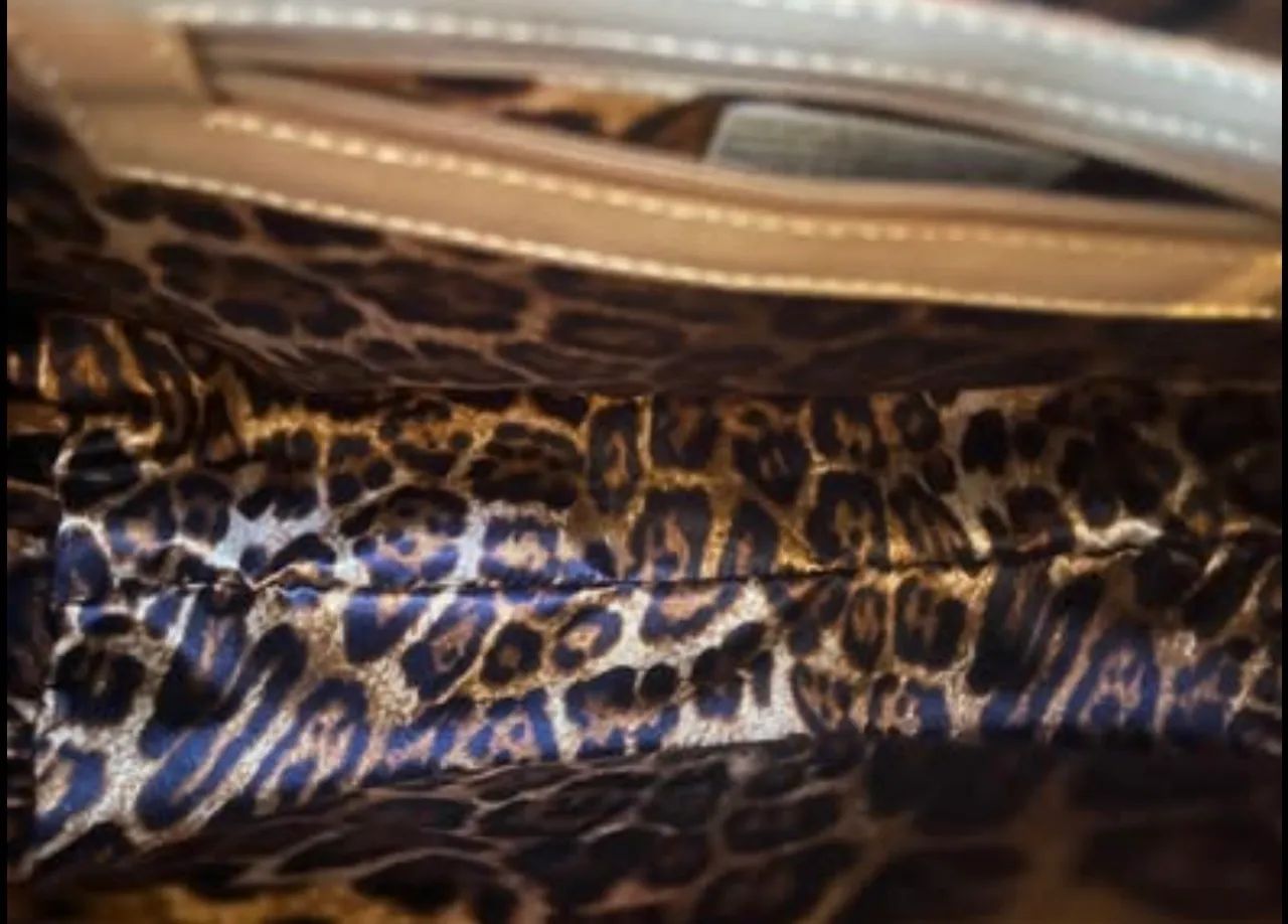 Bolsa de Ombro Floral Carmen Steffens - Foto 5