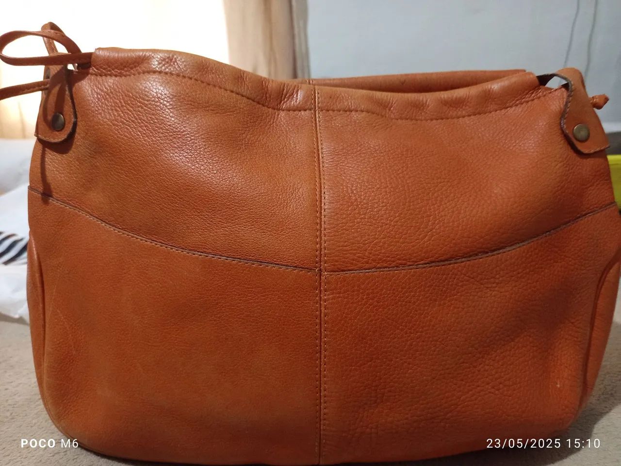Bolsa de Couro Laranja Elegante Arezzo  - Foto 2