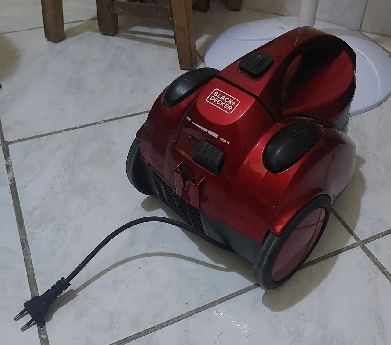 Aspirador Black & Decker Completo (Acessórios de Fábrica) - Foto 2