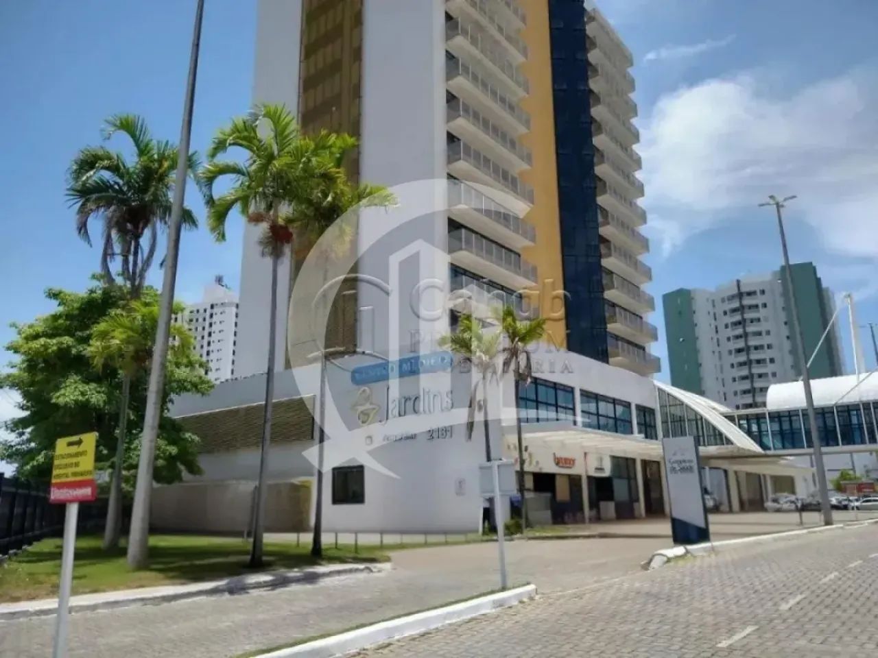 Sala Comercial de 40m³ para Locação no Bairro Jardins