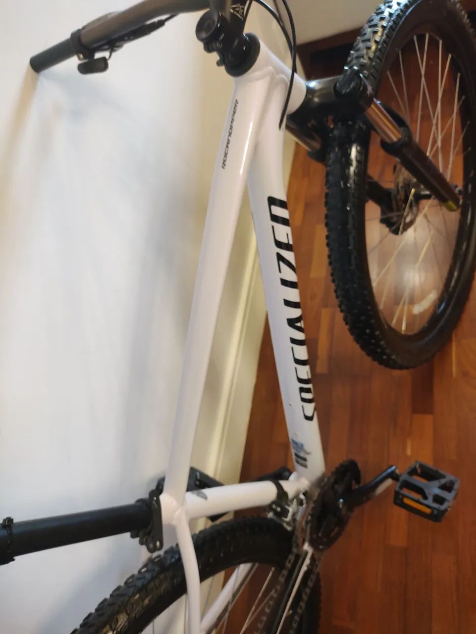 Montain Bike Specialized Rockhopper aro 29  - Foto 4