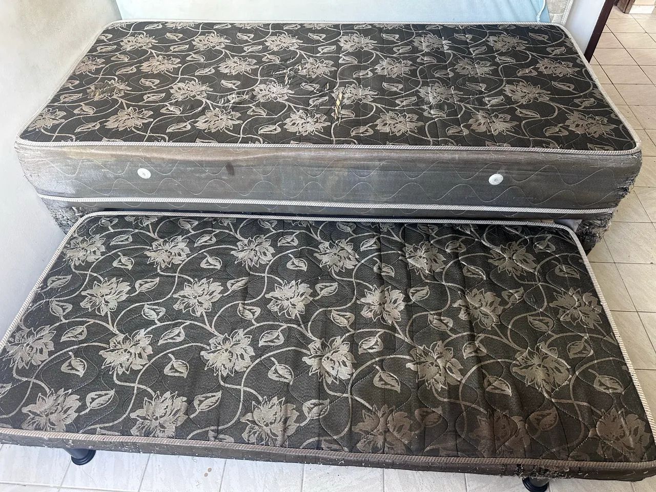 Desapegando da cama Box com auxiliar 