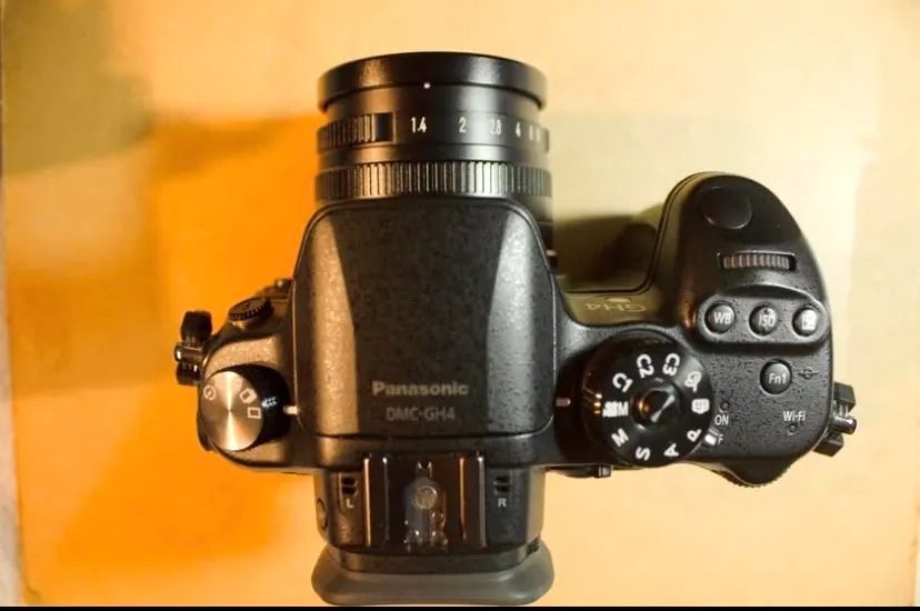 Panasonic GOPAN   ゆちか！！ Câmera Panasonic Lumix gh4 - aceito oferta - Câmeras e Filmadoras