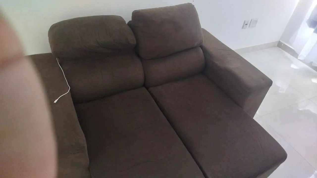 Sofá retrátil (2 lugares)