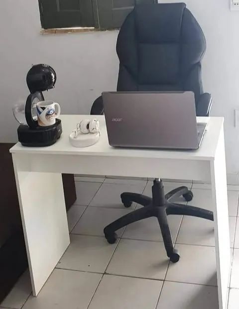 Mesa de estudos em mdf 