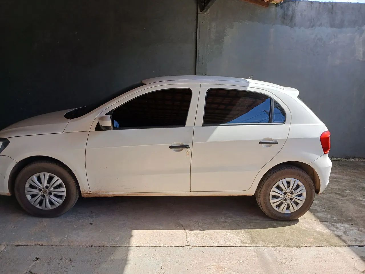 Carro completo 14 mil