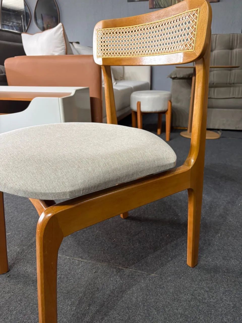 *CONJUNTO MESA MARAGOGI REDONDA C/ 4 CADEIRAS BUZIOS* - Foto 2