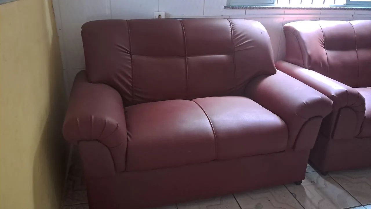 CONJUNTO DE SOFÁS 3 E 2 LUGARES - REFORMADOS 
