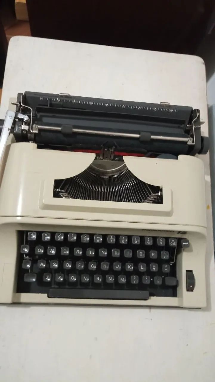 Máquina de escrever 