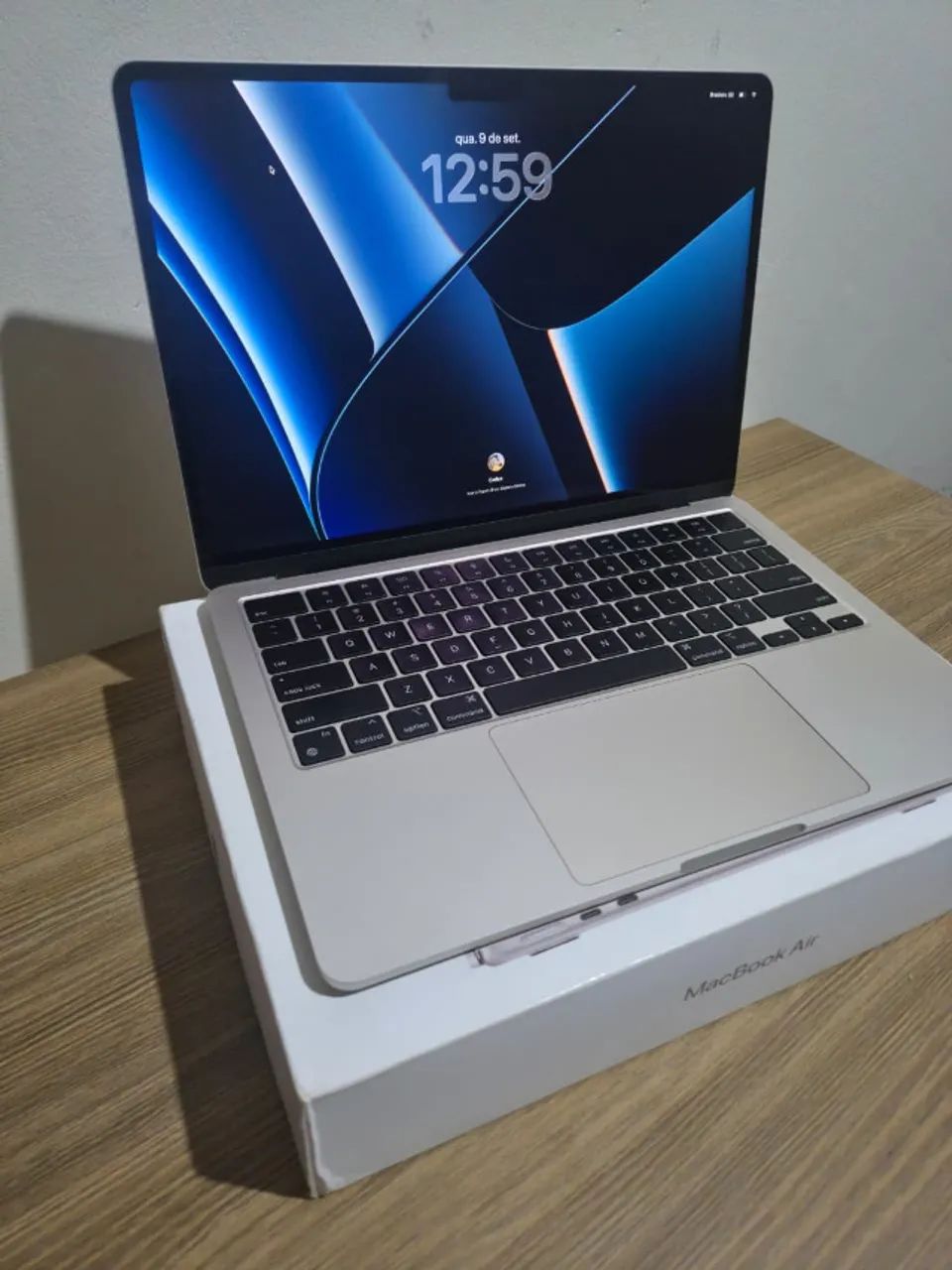 Macbook M2 Air 16gb 256, 1 ano de garantia Apple - Notebooks