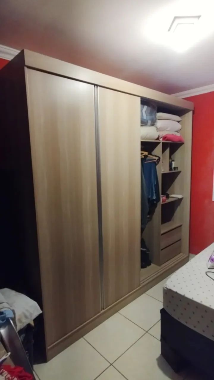 Guarda Roupa