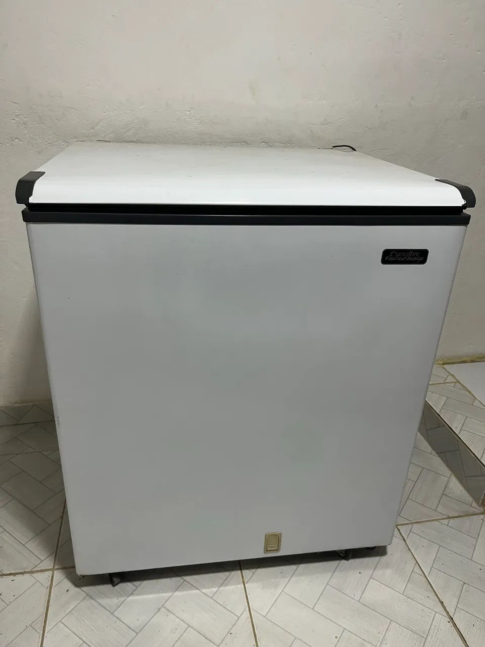 Freezer vertical Esmaltec  - Foto 2