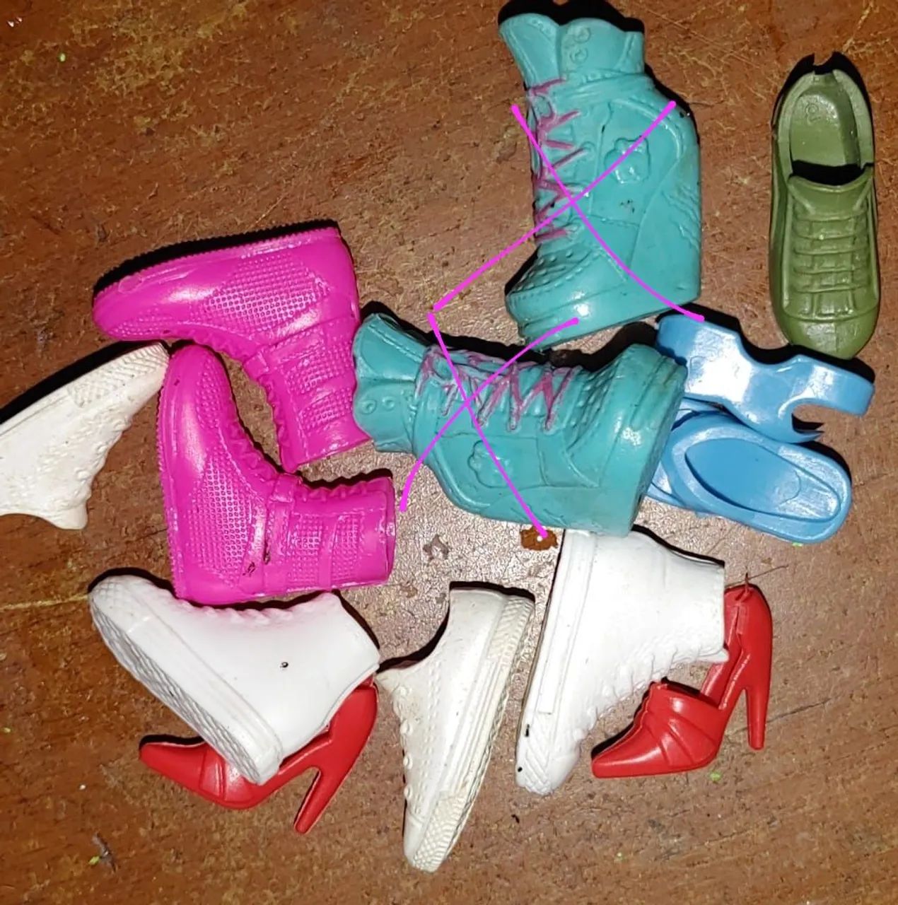 Lote Barbies sucatas - Foto 3