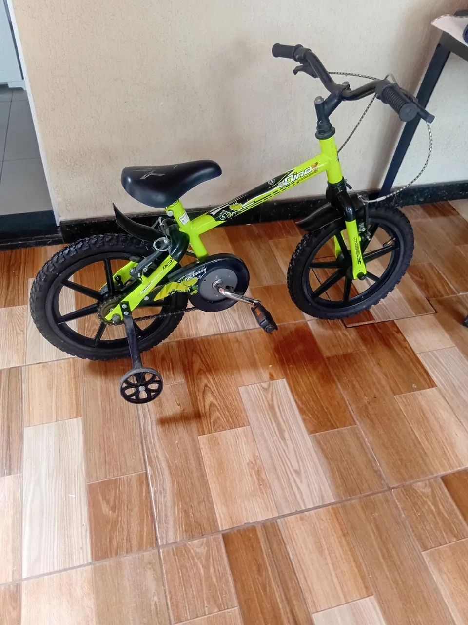 Bicicleta infantil aro 16 - Foto 3