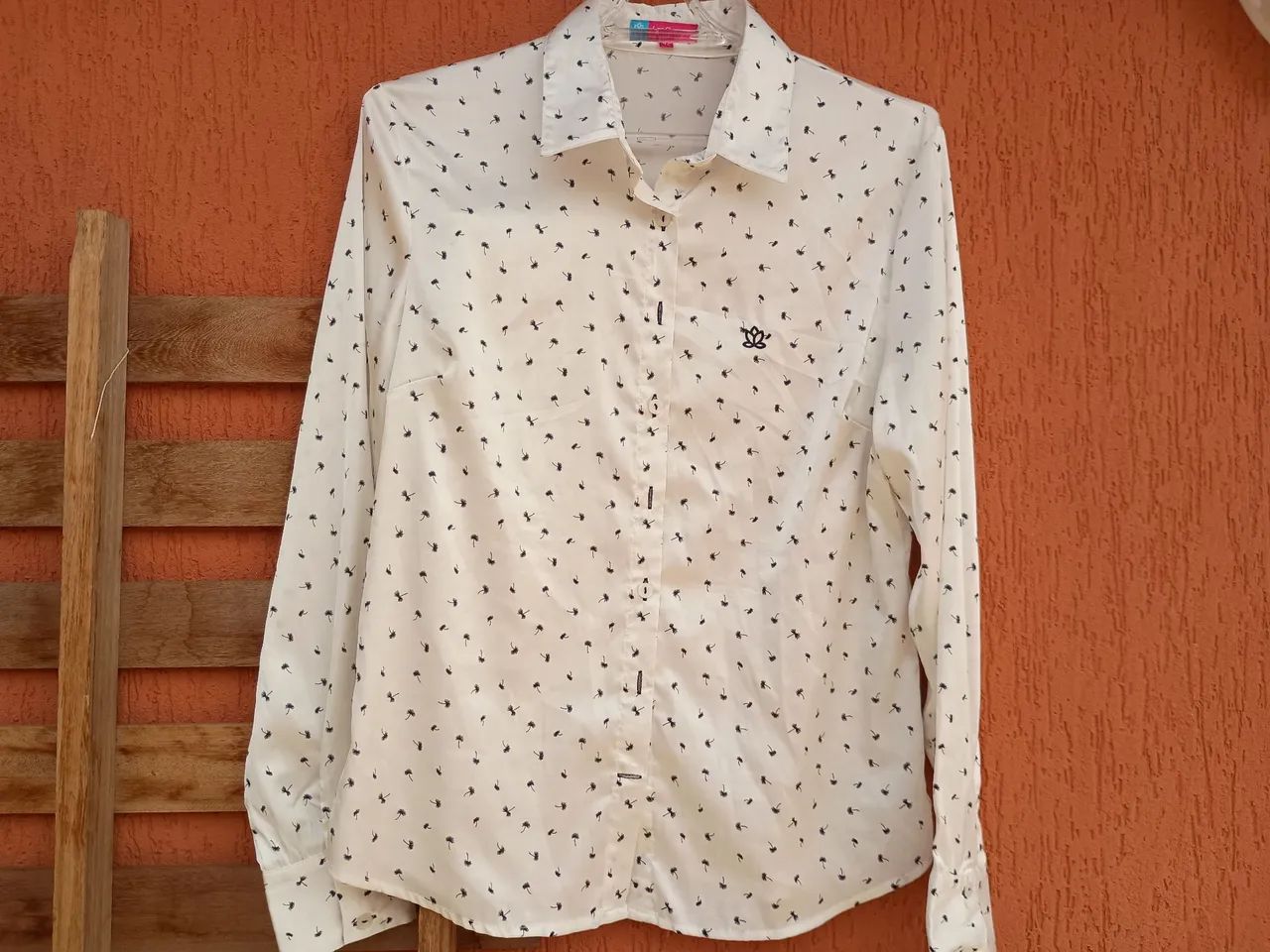 Camisa de grife em seda. - Foto 2