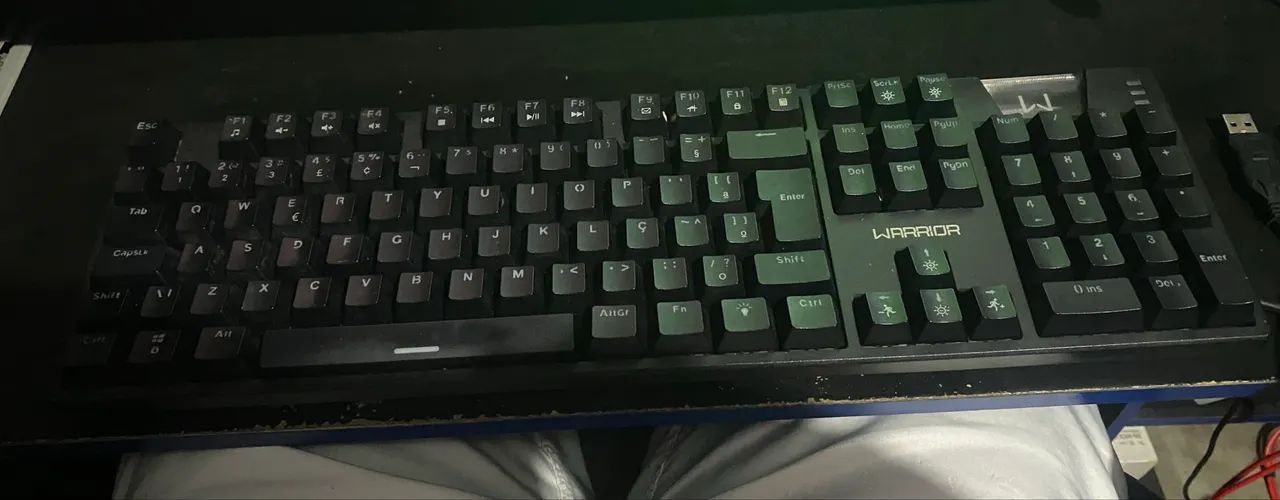 Teclado Warrior Royal Score preto