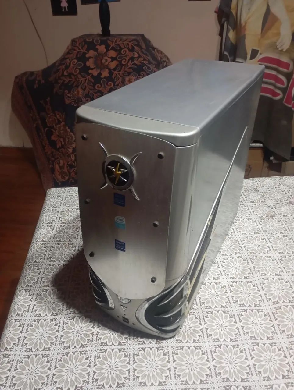 Gabinete Xblade vintage  - Foto 2