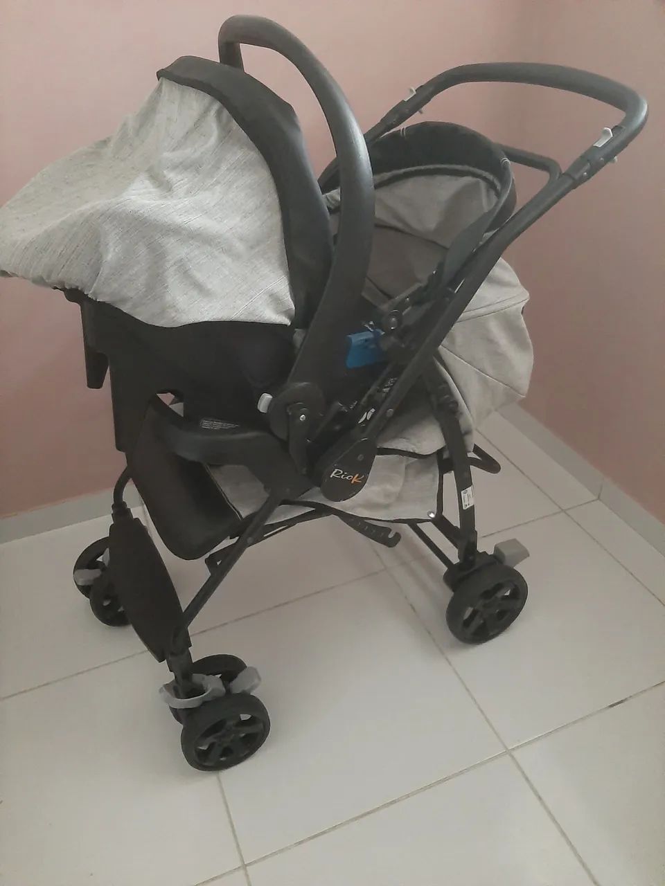 Carrinho e bebê conforto burigotto  - Foto 2