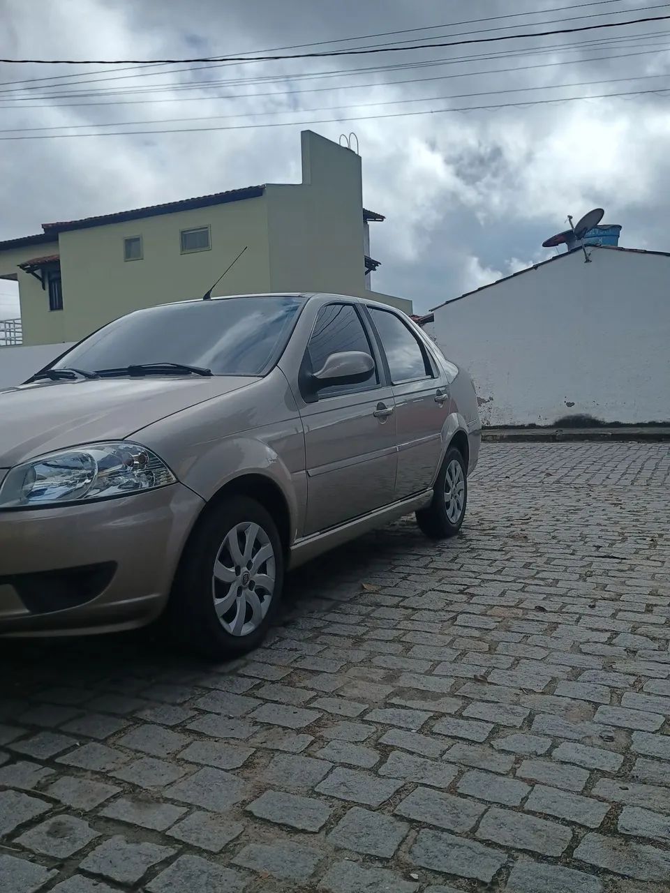 Fiat Siena 2015