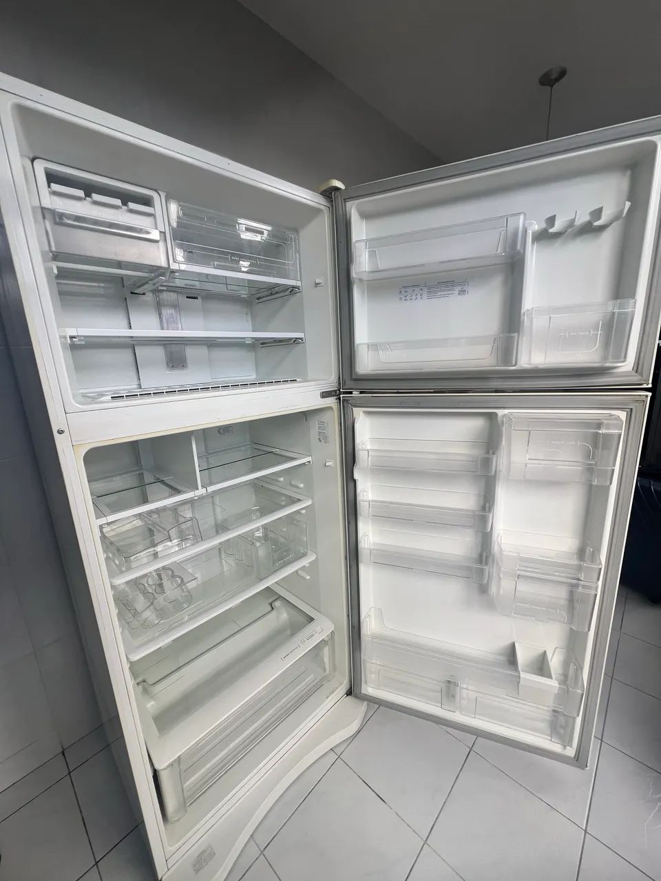 Vendo Geladeira - Foto 2